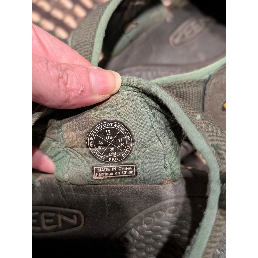 Keen Newport H2 Waterproof Hiking Sandals Olive Green Mens US 12 Trail Shoes